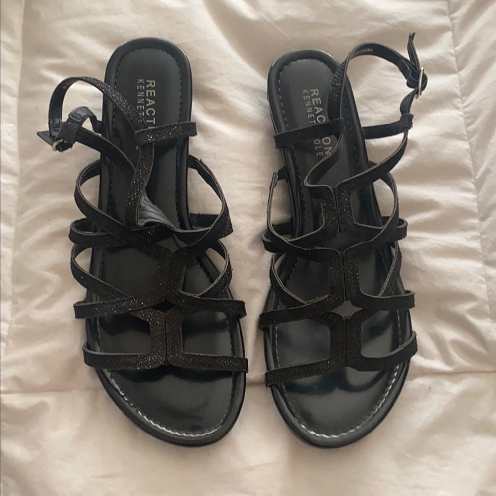 Sandals - Picture 4 of 4